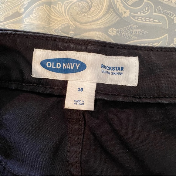 Old Navy Rockstar Super Skinny Black Jeans - Picture 5 of 5